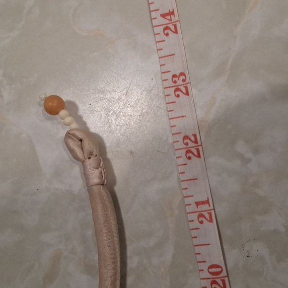 Beach shells necklace - Picture 5 of 7